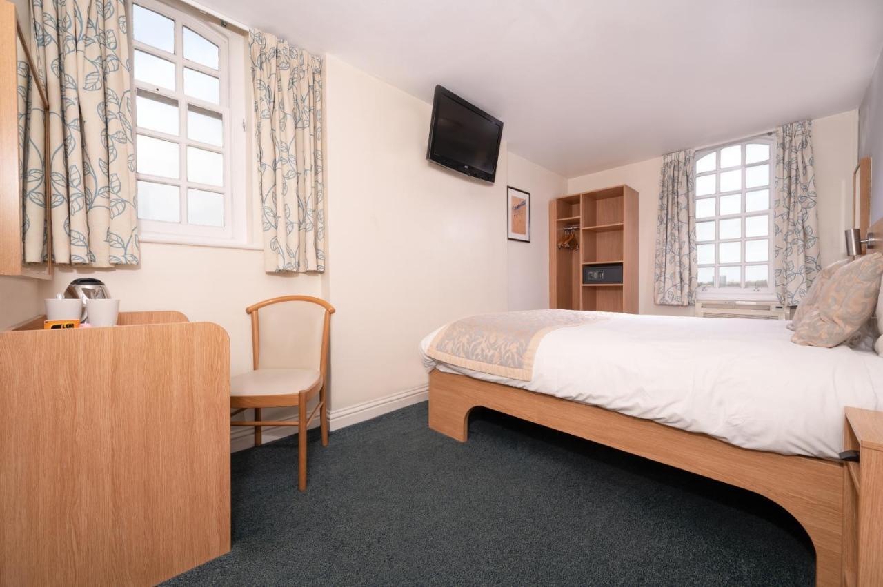 Готель Fox Connaught London Excel Екстер'єр фото