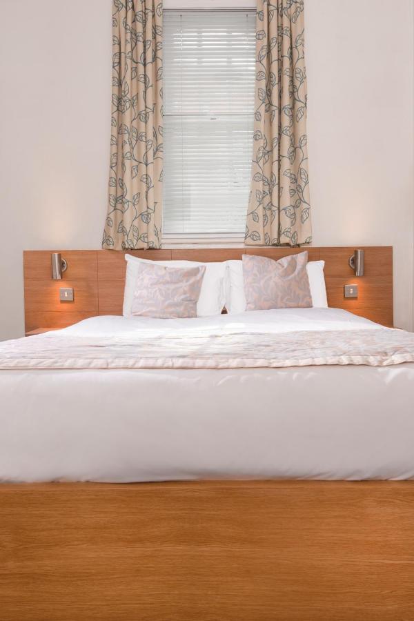Готель Fox Connaught London Excel Екстер'єр фото