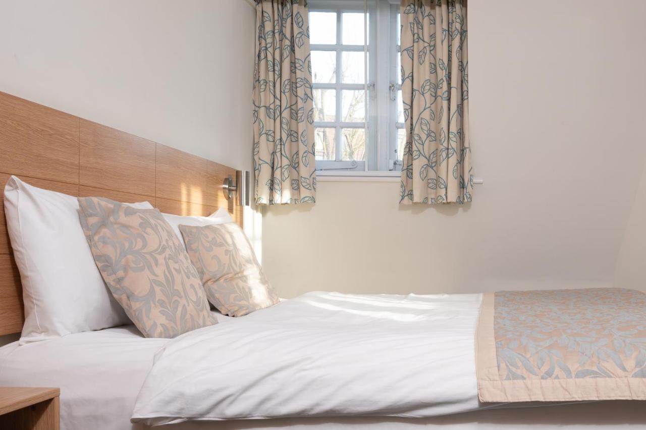 Готель Fox Connaught London Excel Екстер'єр фото